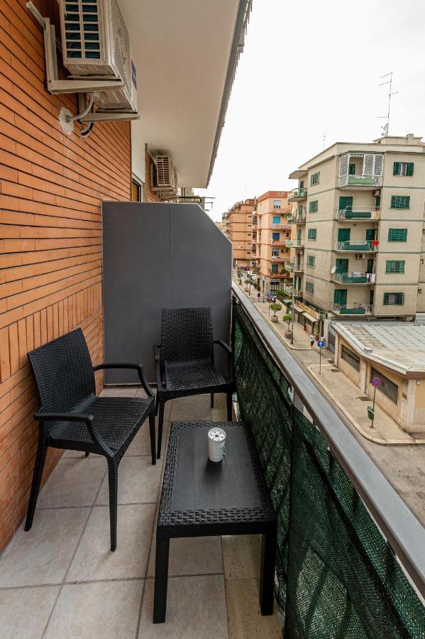 Апартаменти Astare -Short Lets In Bari Carrassi- Екстер'єр фото