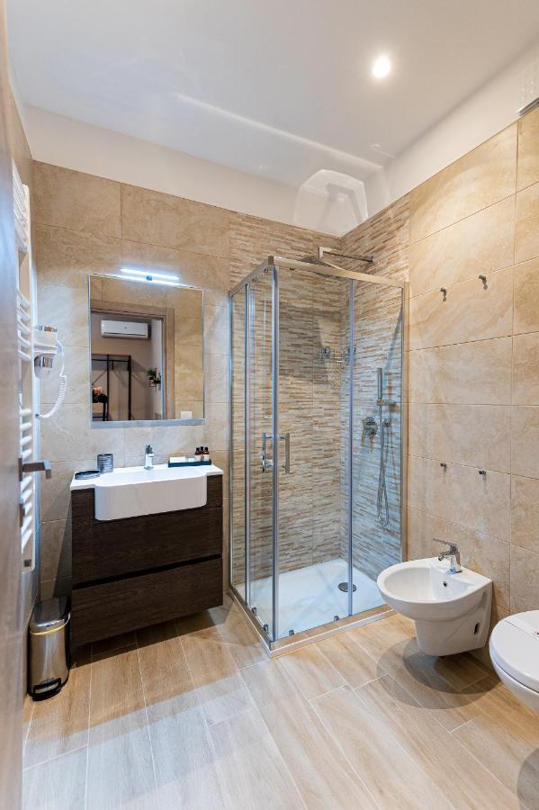 Апартаменти Astare -Short Lets In Bari Carrassi- Екстер'єр фото